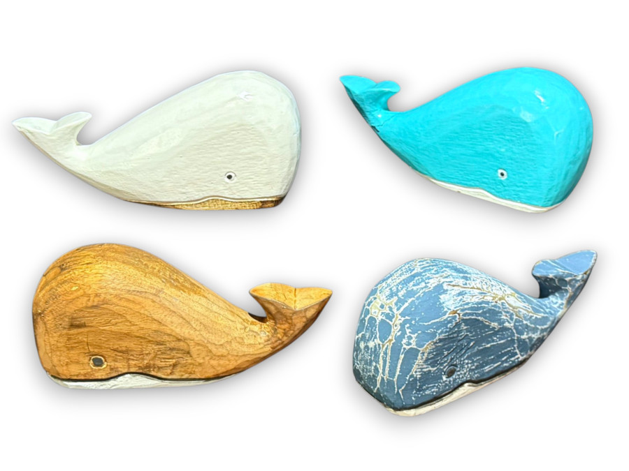 BALLENA 4 COLORES 25x12x08cm